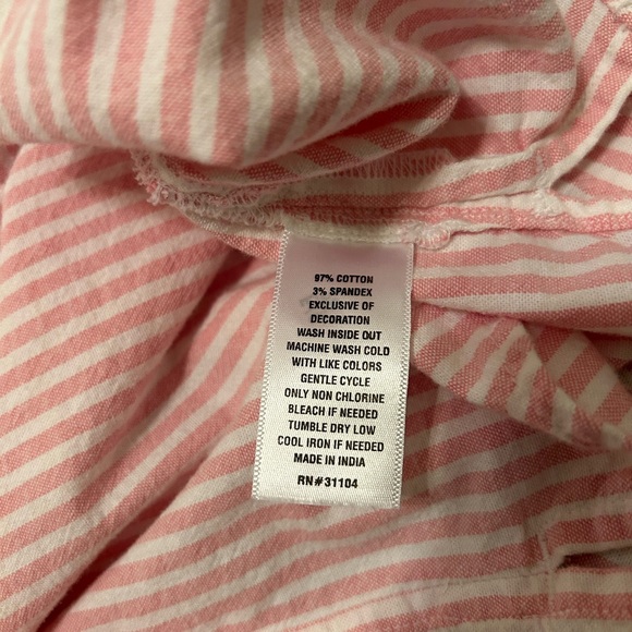 Crown & Ivy Pink Striped Button Down Shirt size large - Picture 6 of 8